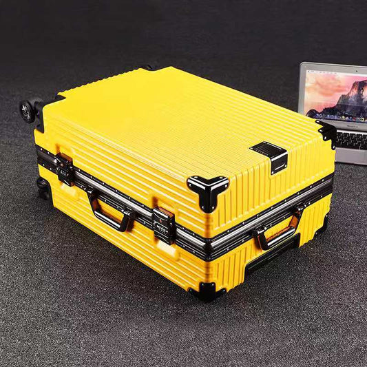 20” Lumo Carry-On Luggage